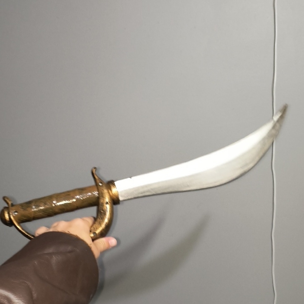Decorative Scimitar Sword - Gold Handle, Silver Blade